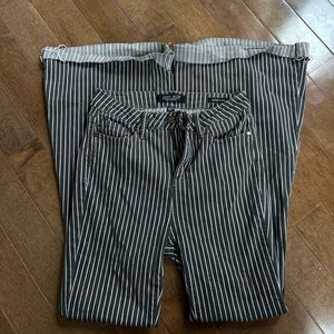 BUCKLE Judy Blue flare jeans